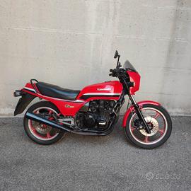 Kawasaki GPz 550 uni track 1984 FMI