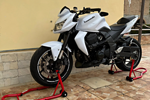 Kawasaki z750 2010