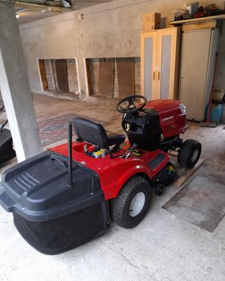 Trattorino rasaerba MDT Troy Bilt 92T-R