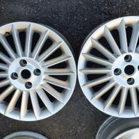 2 CERCHI IN LEGA 16 POLLICI FIAT GRANDE PUNTO USAT