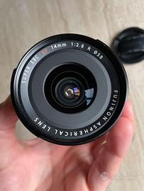 Fujifilm XF 14mm f2.8