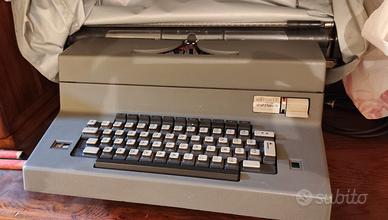 Macchina da scrivere elettronica