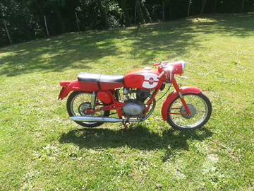 Gilera 124 Sport, Storica