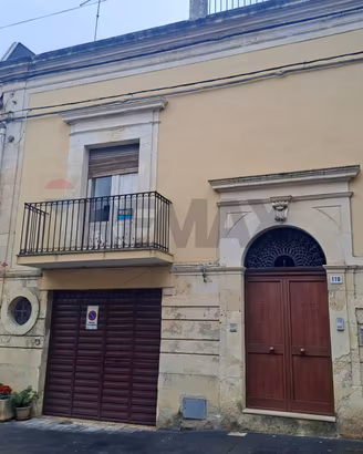 Casa Semindipendente - Ferla