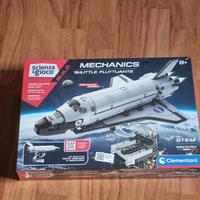 shuttle fluttuante lego