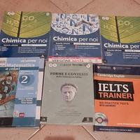 Libri per scuole superiori  e medie
