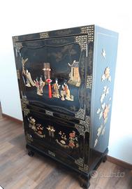 Mobile bar credenza orientale laccato nero unico