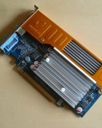 Scheda video GigaByte GV-NX84S512HP PCIe (8400GS)