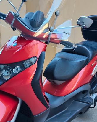 Piaggio Beverly 250