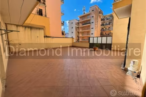 Appartamento con doppio ingresso a Giarre