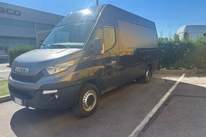 Iveco Daily passo lungo