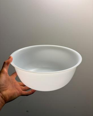 Ciotola di plastica