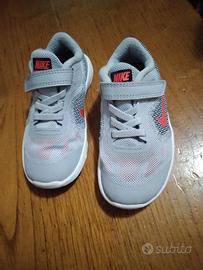 scarpe e calzini 3pz n°26