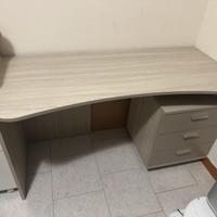 Scrivania cameretta bambini