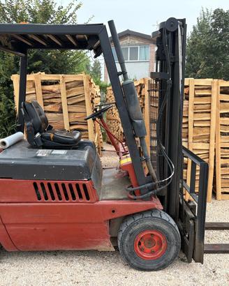 CARRELLO ELEVATORE MULETTO LINDE 30 QUINTALI