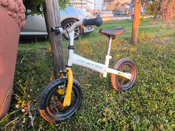 Balance bike (bici senza pedali)