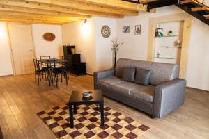 Casa con soppalco in centro storico 