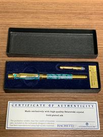 Penna stilografica Hachette Swarovski gold plated