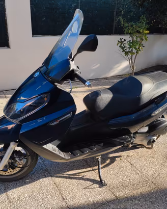 Piaggio X7 250