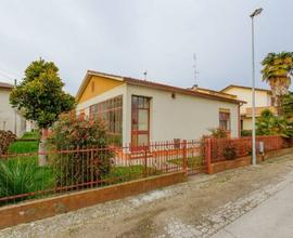 Rif.Rif. 29| casa ind. conselve