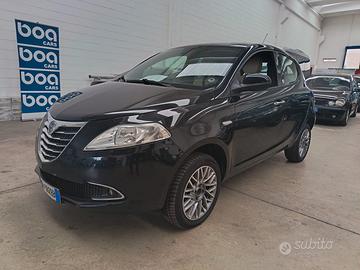Lancia Ypsilon 0,9 bz/metano 63kW 03-2013