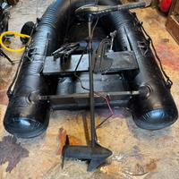 Gommone  pesca e motore elettrico