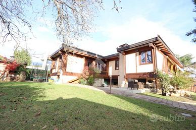 VILLA SINGOLA A L'AQUILA