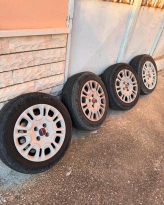 4 cerchi da 14 per fiat panda