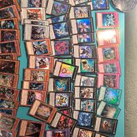 Lotto 64 carte yugioh