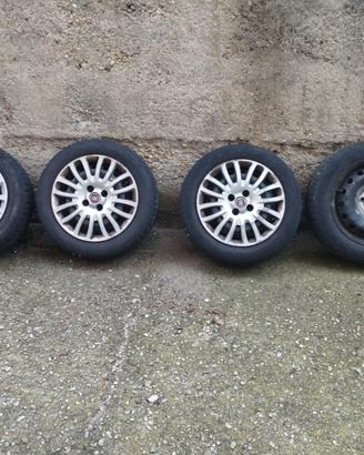 4 cerchioni Punto Street con pneumatici 175/65