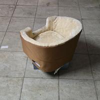 Seggiolino auto per cani