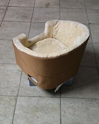 Seggiolino auto per cani