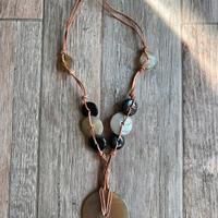 Collana Artigianale Corno Naturale e Pelle