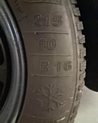 Gomme invernali 215/60/R16