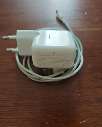 Alimentatore Apple 12W originale  + cavo omaggio