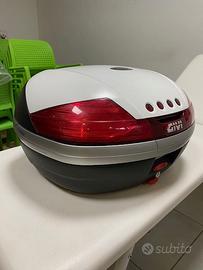 givi V46 bianco opaco + piastra x T-Max 500