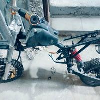 pit bike senza motore con plastiche 