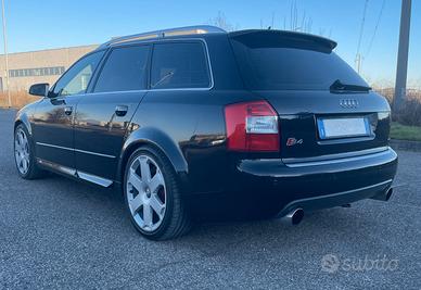 Audi S4 4.2 v8 manuale