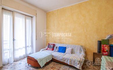 TRILOCALE IN ZONA SERVITA CON BOX E CANTINA