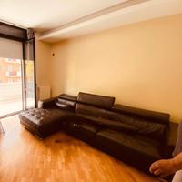 Camera da letto e divano