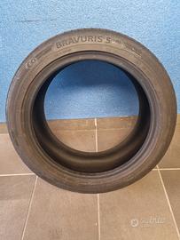Gomma Bravuris 5 225/45 R17 Y XL