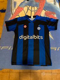 Maglia dell’Inter taglia 12 anni