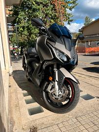 Kymco AK 550 premium