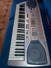 Pianola casio LK-90tv