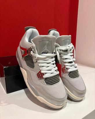 Air jordan 4 - Frozen