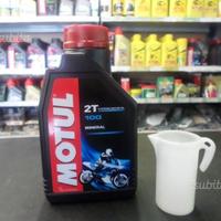 Kit motul minerale 100 2t + misurino miscela