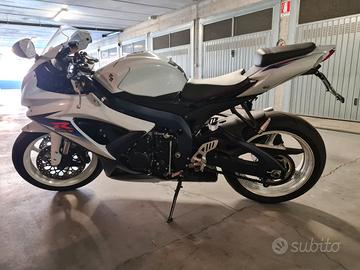 Suzuki GSX600R