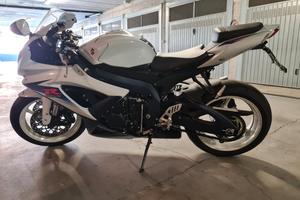 Suzuki GSX600R