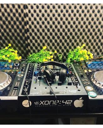 CDJ 2000 NEXUS +  XONE 42 BLACK