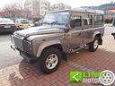 land-rover-defender-110-2-4-td4-station-wagon-se